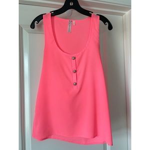 Pink sleeveless dress shirt